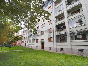 Prodej bytu 3+1, Praha - Žižkov, K lučinám, 67 m2