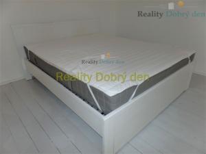 Pronájem bytu 2+1, Opava, Dolní náměstí, 80 m2