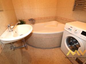 Pronájem bytu 2+1, Hradec Králové, náměstí Jana Pavla II., 78 m2