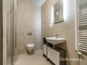 Pronájem bytu 1+kk, Praha - Střížkov, Roudnická, 38 m2