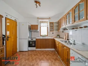 Prodej rodinného domu, Dubenec, 500 m2