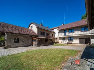 Prodej rodinného domu, Dubenec, 450 m2