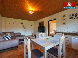 Prodej rodinného domu, Lobodice - Cvrčov, 108 m2