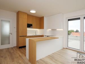 Pronájem bytu 3+kk, Praha - Záběhlice, Klapálkova, 220 m2