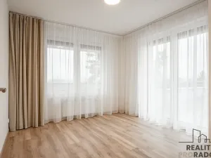 Pronájem bytu 3+kk, Praha - Záběhlice, Klapálkova, 220 m2