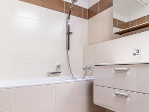 Prodej bytu 3+kk, Beroun, Nepilova, 85 m2