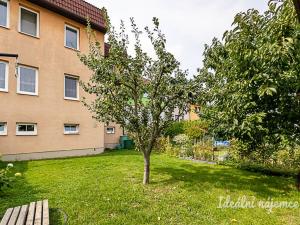 Pronájem bytu 4+kk, Praha - Vinoř, Labětínská, 116 m2