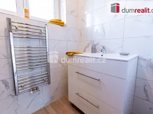 Pronájem vily, Praha, Slámova, 226 m2