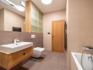 Prodej rodinného domu, Praha - Slivenec, Za farou, 374 m2