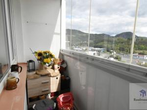 Prodej bytu 3+1, Ústí nad Labem - Neštěmice, Seifertova, 83 m2