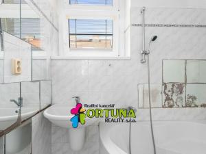 Prodej bytu 3+1, České Budějovice - České Budějovice 3, Fr. Hrubína, 81 m2
