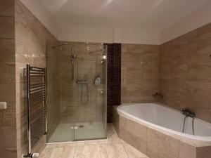 Pronájem bytu 3+kk, Praha, Řehořova, 102 m2