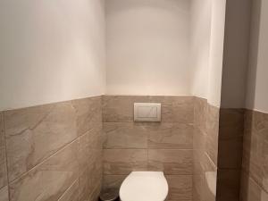 Pronájem bytu 3+kk, Praha, Řehořova, 102 m2