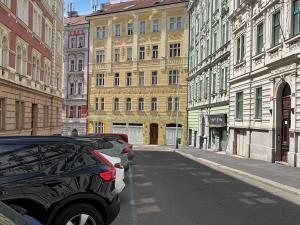 Pronájem bytu 3+kk, Praha, Řehořova, 102 m2