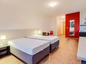 Pronájem apartmánu, Praha - Smíchov, Křížová, 27 m2