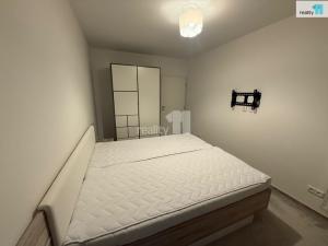 Pronájem bytu 2+kk, Plzeň - Černice, Vltavínová, 56 m2