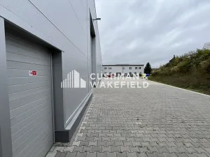 Prodej výrobních prostor, Ondřejov, Družstevní, 2800 m2