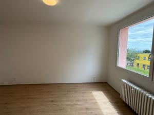 Pronájem bytu 1+1, Jirkov, K. Marxe, 35 m2