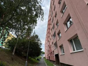 Pronájem bytu 1+1, Jirkov, K. Marxe, 35 m2