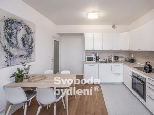 Pronájem bytu 3+kk, Praha - Vinohrady, Soběslavská, 69 m2