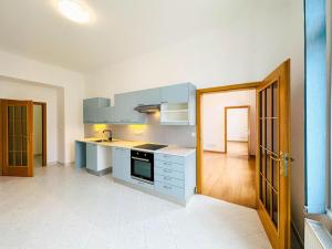 Pronájem bytu 4+1, Praha - Vinohrady, Bělehradská, 113 m2