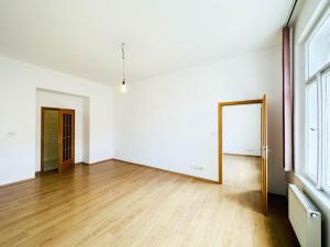 Pronájem bytu 4+1, Praha - Vinohrady, Bělehradská, 113 m2