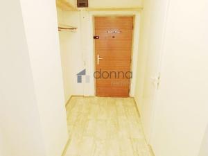 Pronájem bytu 2+kk, Praha, Podjavorinské, 43 m2