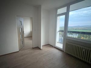 Pronájem bytu 3+1, Bílina, Sídliště Za Chlumem, 82 m2