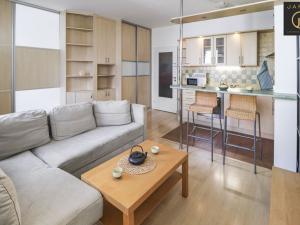 Pronájem bytu 2+kk, Praha - Michle, Elektrárenská, 42 m2