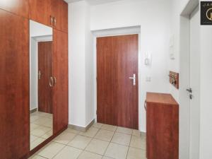 Pronájem bytu 2+kk, Praha - Michle, Elektrárenská, 42 m2