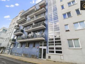 Pronájem bytu 2+kk, Praha - Michle, Elektrárenská, 42 m2