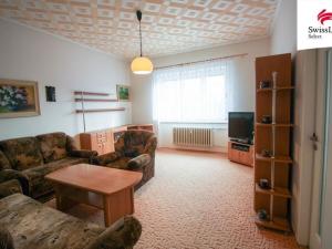Prodej bytu 2+1, Praha - Kobylisy, Kobyliské náměstí, 65 m2