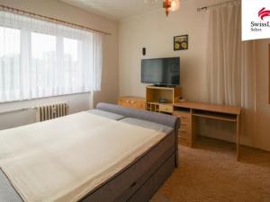 Prodej bytu 2+1, Praha - Kobylisy, Kobyliské náměstí, 65 m2