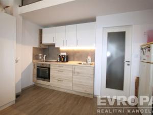 Pronájem bytu 2+kk, Praha - Libuš, Mirotická, 42 m2
