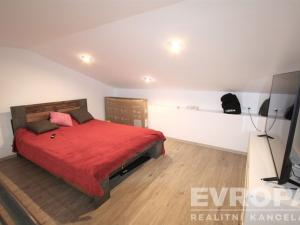Pronájem bytu 2+kk, Praha - Libuš, Mirotická, 42 m2