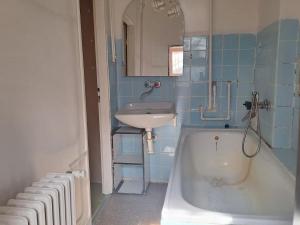 Pronájem bytu 2+1, Litvínov - Horní Litvínov, náměstí Míru, 65 m2