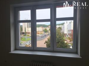 Pronájem bytu 2+1, Litvínov - Horní Litvínov, náměstí Míru, 65 m2