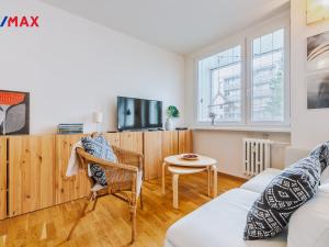 Pronájem bytu 1+kk, Praha - Hostivař, Strašnická, 35 m2