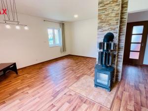 Prodej pozemku pro bydlení, Brloh, 1330 m2