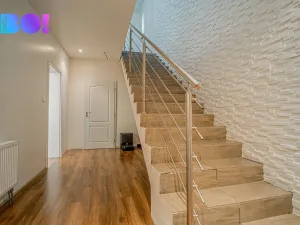 Prodej rodinného domu, Kyselovice, 290 m2