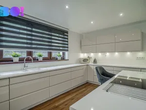 Prodej rodinného domu, Kyselovice, 290 m2