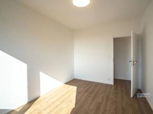 Pronájem bytu 2+kk, Praha - Háje, Kosmická, 43 m2