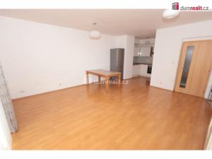 Pronájem bytu 2+kk, Praha - Čakovice, Rýnská, 70 m2