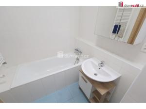 Pronájem bytu 2+kk, Praha - Čakovice, Rýnská, 71 m2