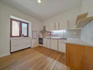 Prodej rodinného domu, Kunžak, 401 m2