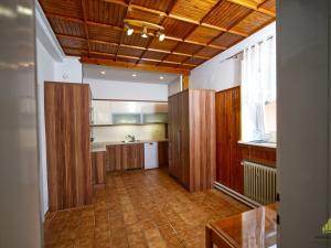 Prodej rodinného domu, Brno - Žebětín, Hostislavova, 190 m2