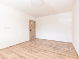 Pronájem bytu 2+1, Zlín, L. Váchy, 54 m2