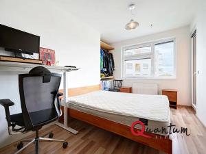 Prodej bytu 4+kk, Praha - Uhříněves, Jindřicha Bubeníčka, 73 m2