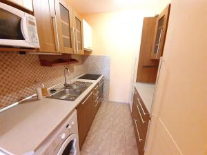 Pronájem bytu 2+kk, Praha - Černý Most, Generála Janouška, 46 m2