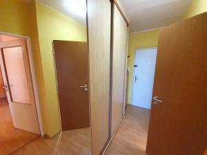 Pronájem bytu 2+kk, Praha - Černý Most, Generála Janouška, 46 m2